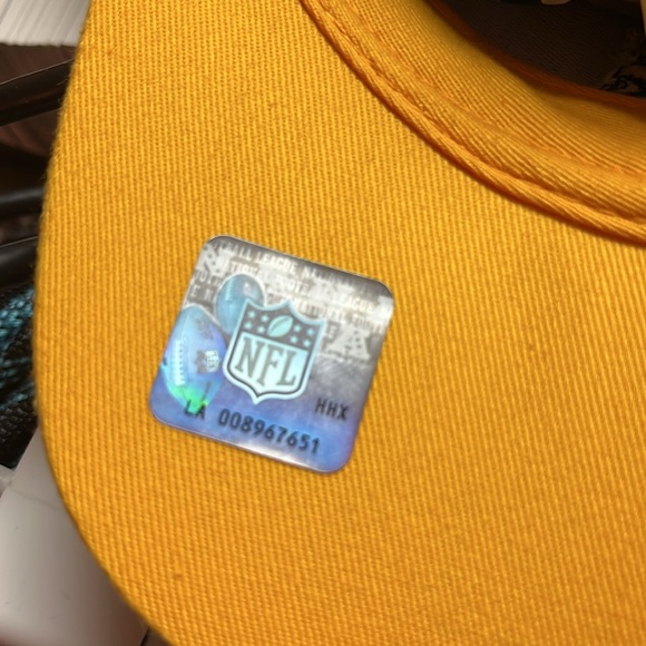 NWT Minnesota Vikings 2-Tone Authentic NFL Cap Hat with Adjustable Velcro Back - Picture 12 of 12